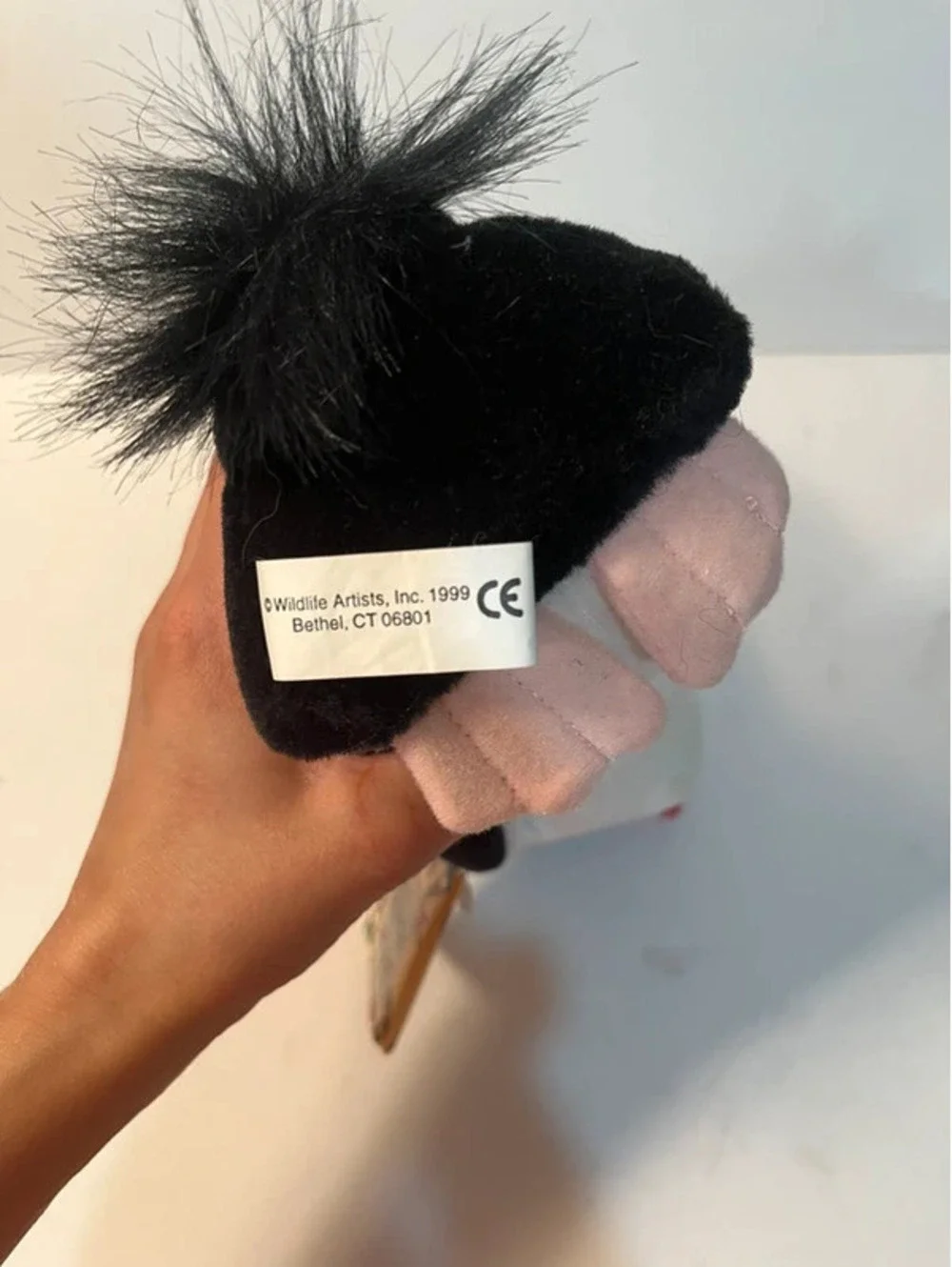 Wildlife Artists Rockhopper Penguin Plush 10 Inch Stuffed Animal Toy Vintage